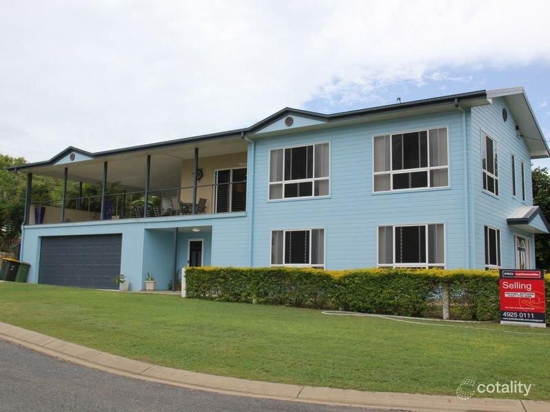 33 Taylor St, Keppel Sands, QLD 4702