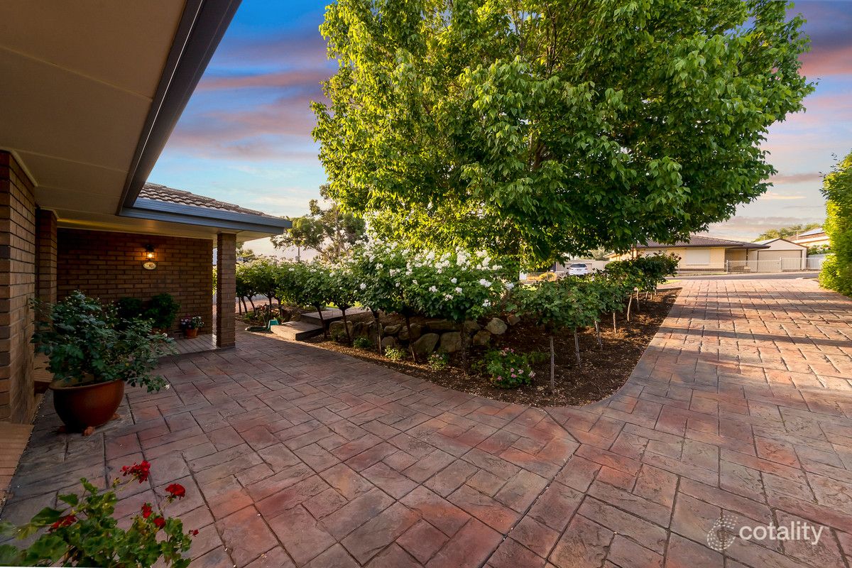 15 Deland Ave, Gawler East, SA 5118