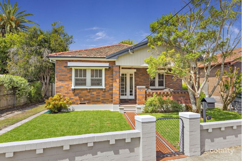 19 Knocklayde St, Ashfield, NSW 2131