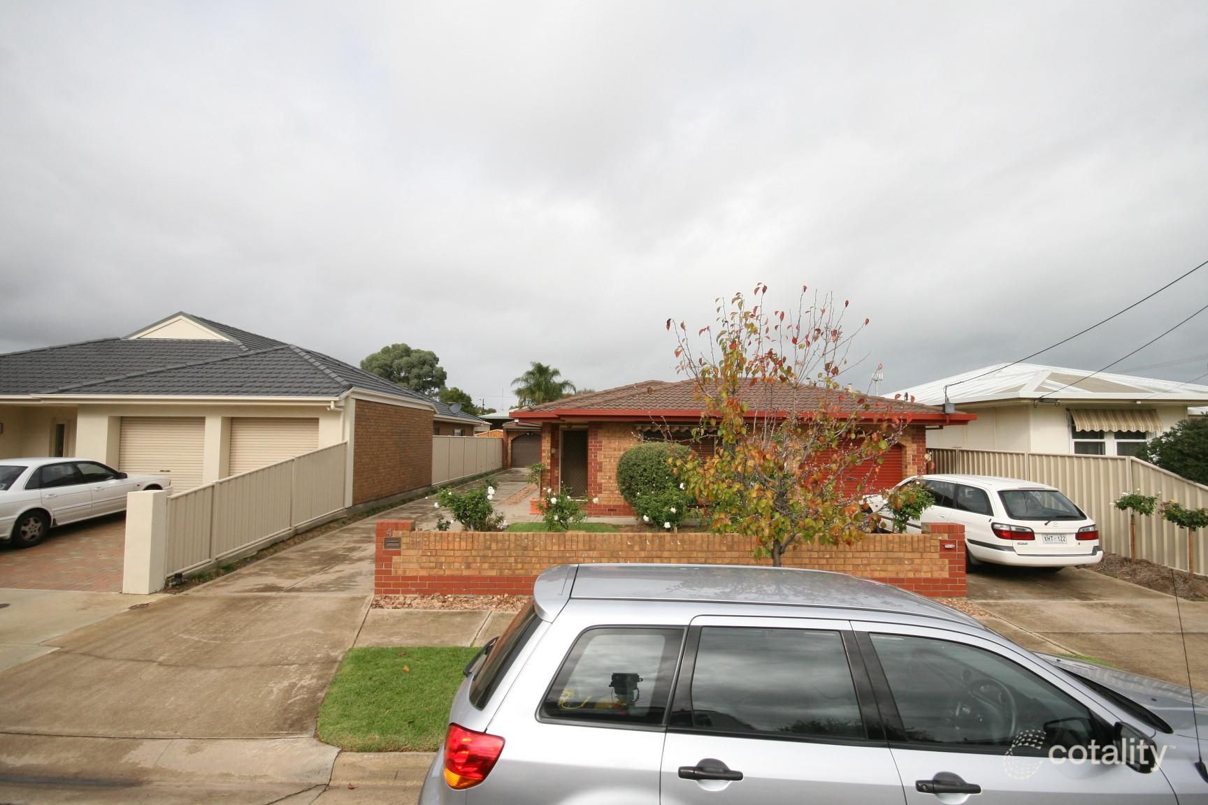 2/4 Mckenzie Ct, Royal Park, SA 5014