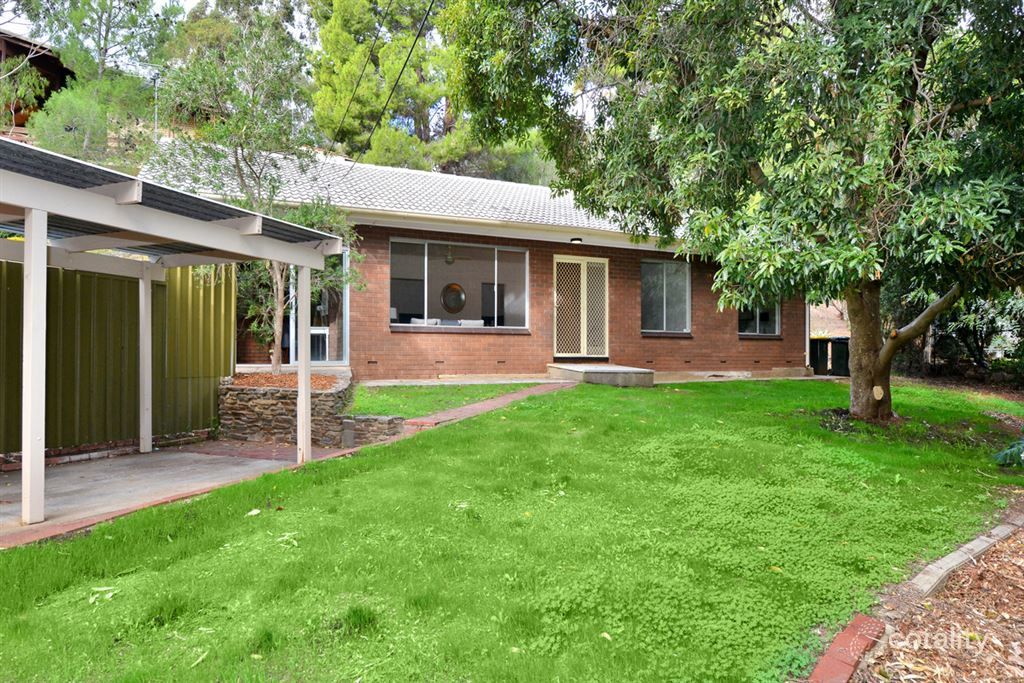 64 Yurilla Dr, Bellevue Heights, SA 5050