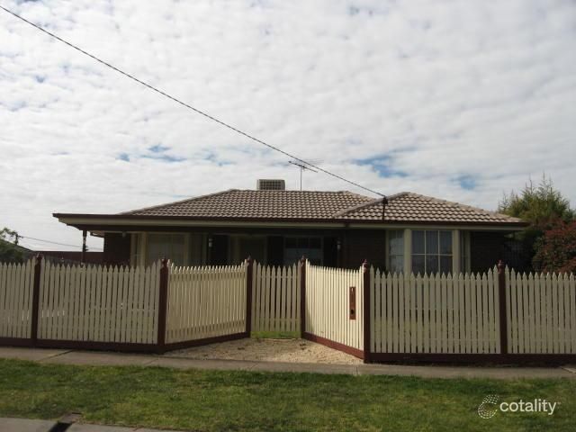 4 Watchet Ct, Craigieburn, VIC 3064