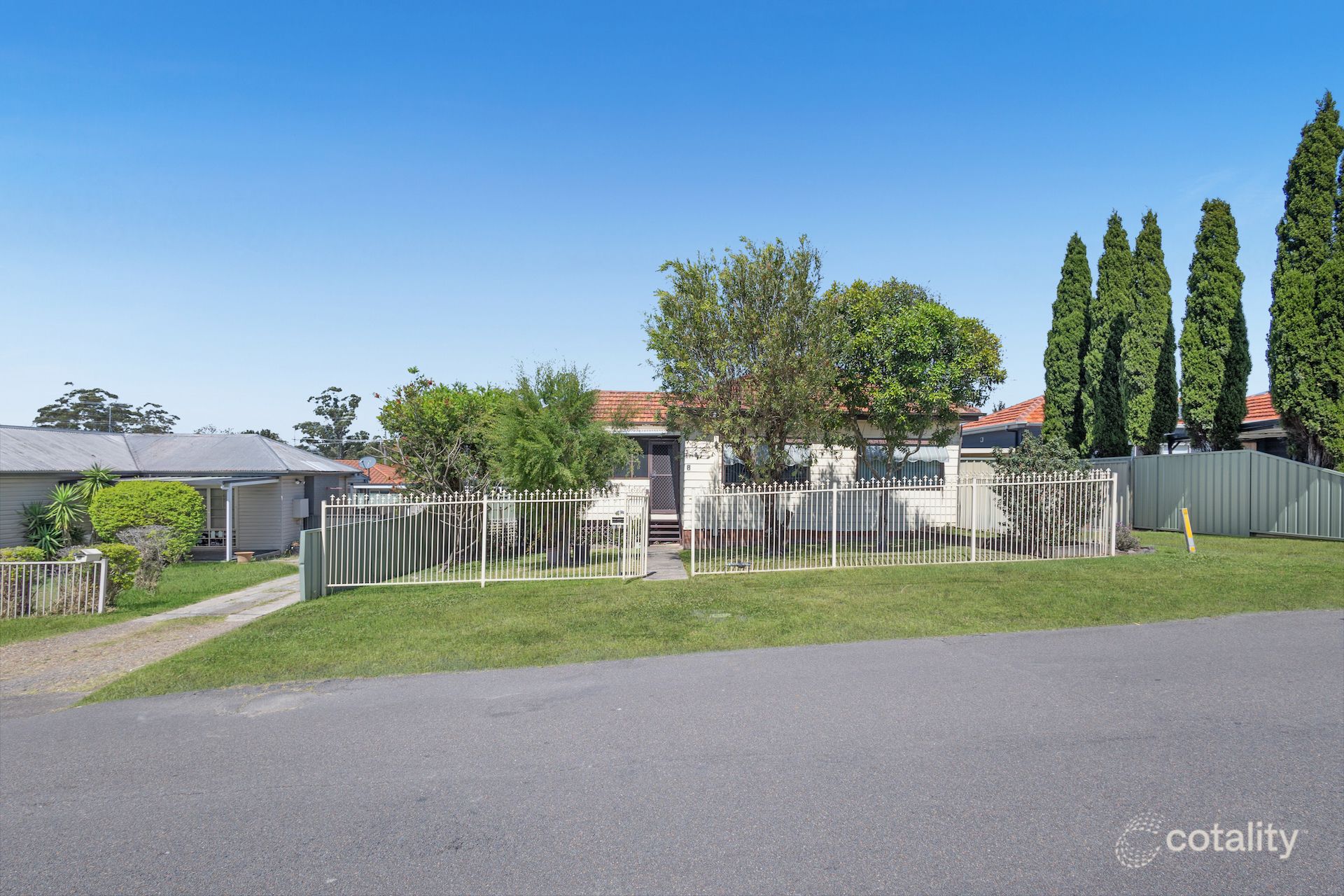 8 Lindley St, Edgeworth, NSW 2285