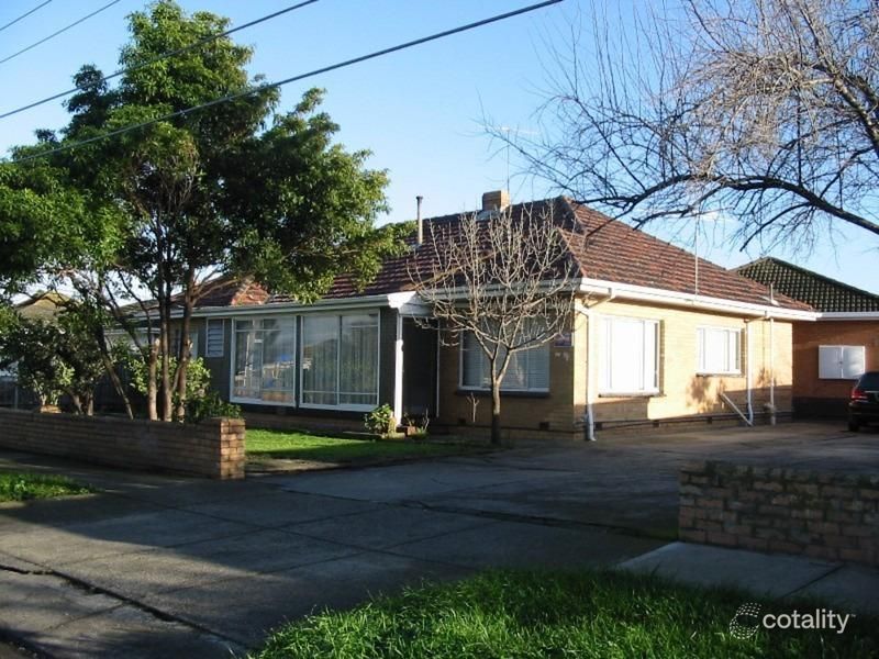 2 Almond Ave, Brooklyn, VIC 3012