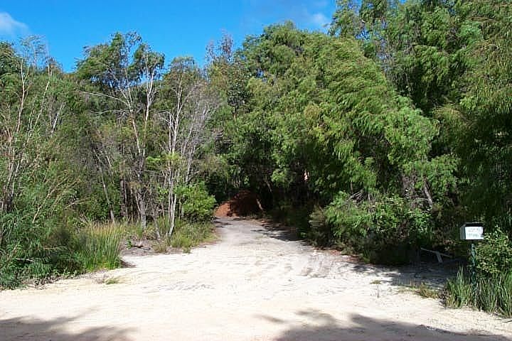 5 Clayton St, Little Grove, WA 6330