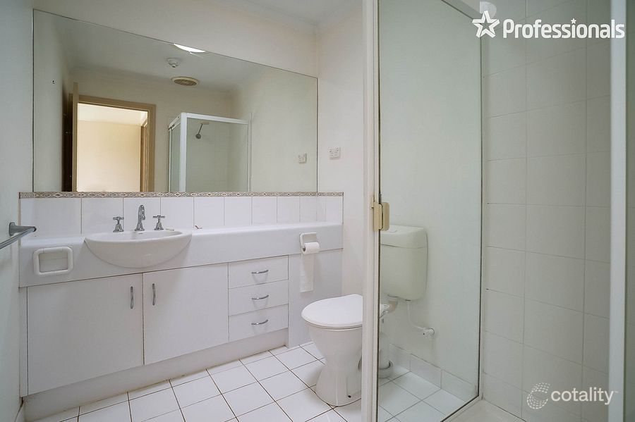 18/15 Lewis Rd, Wantirna South, VIC 3152