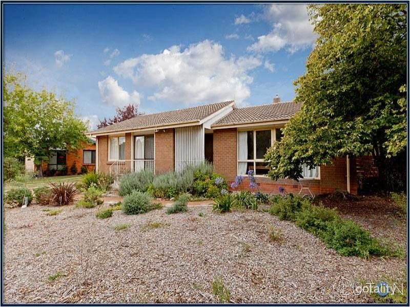 33 Devonport St, Lyons, ACT 2606