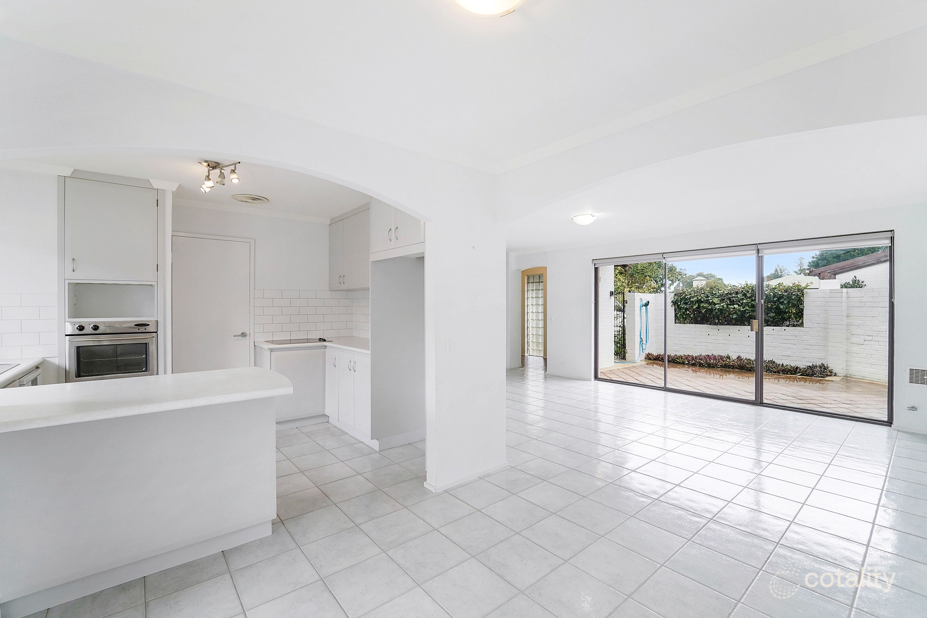 3/52 Labouchere Rd, South Perth, WA 6151