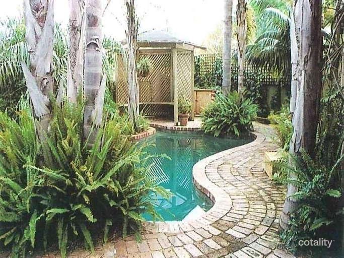 12 Hevron St, North Fremantle, WA 6159