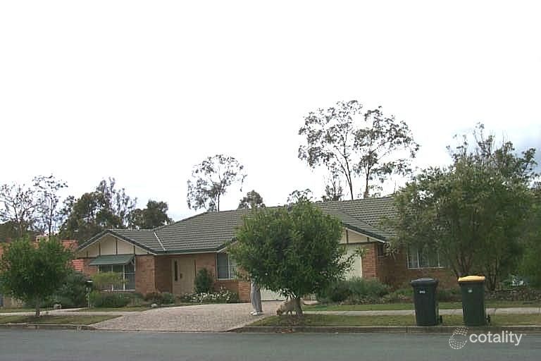 98 Galaxy St, Bridgeman Downs, QLD 4035