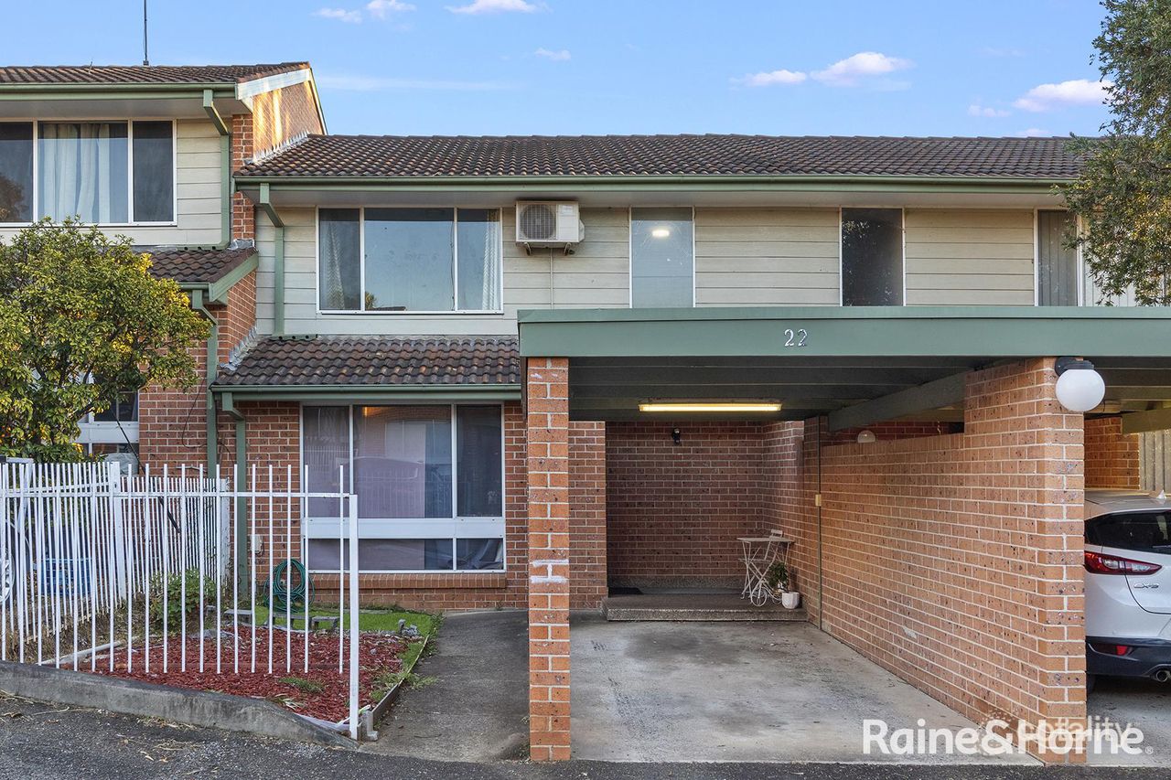 22/6 Jacquinot Pl, Glenfield, NSW 2167
