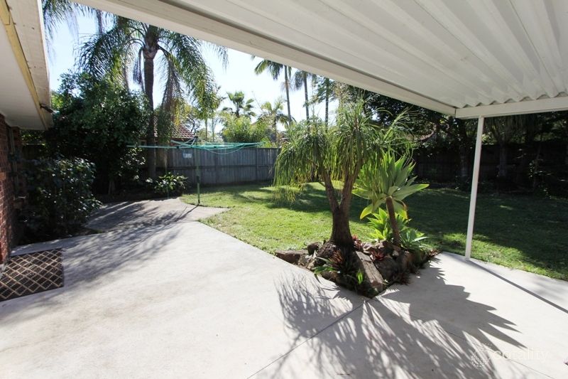 91 Wardoo St, Southport, QLD 4215