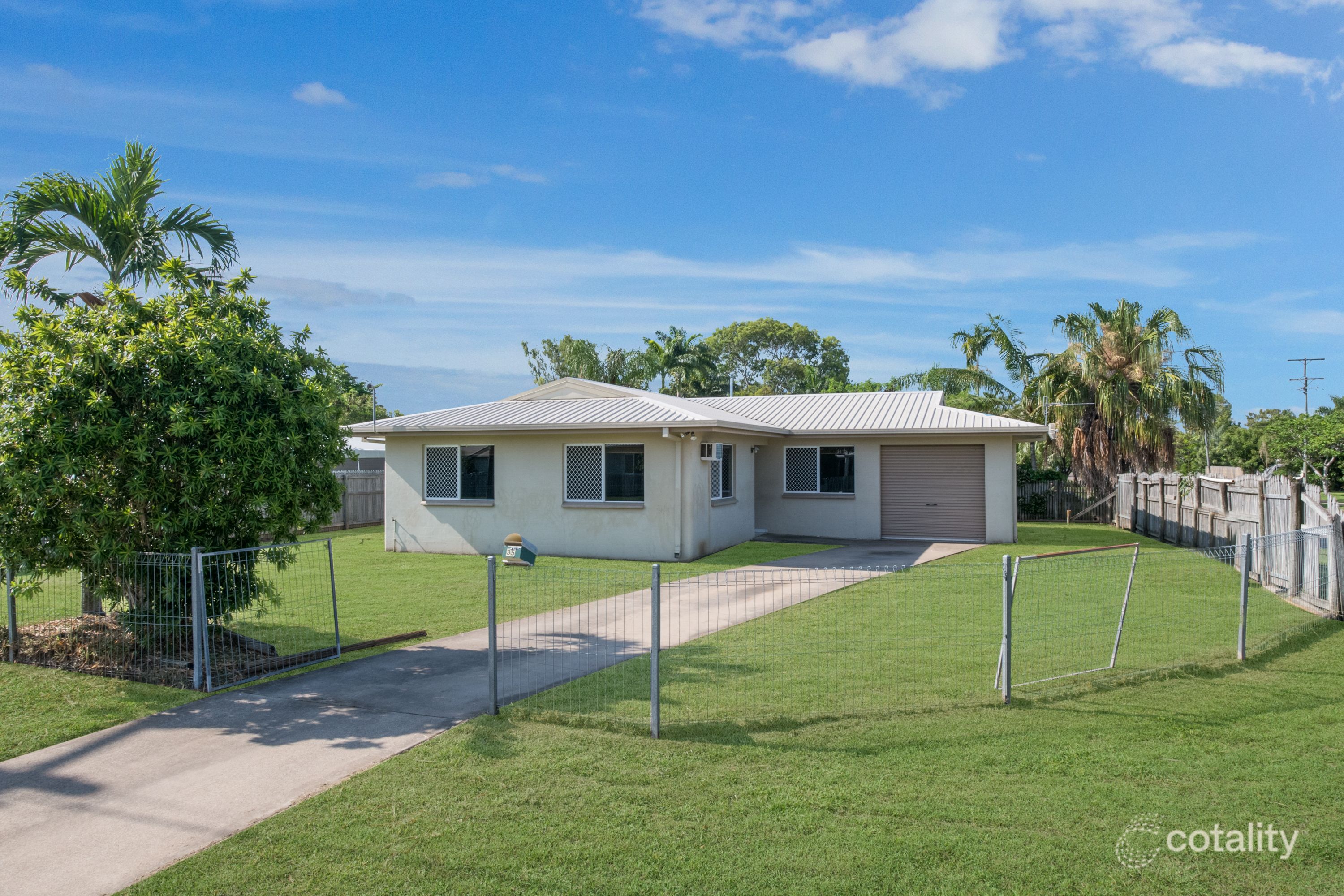 35 Feeney Ave, Rasmussen, QLD 4815