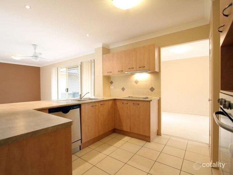 51 Watarrka Dr, Parkinson, QLD 4115