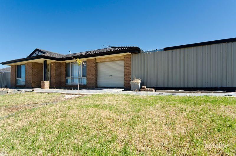 19 Parken Ct, Noarlunga Downs, SA 5168