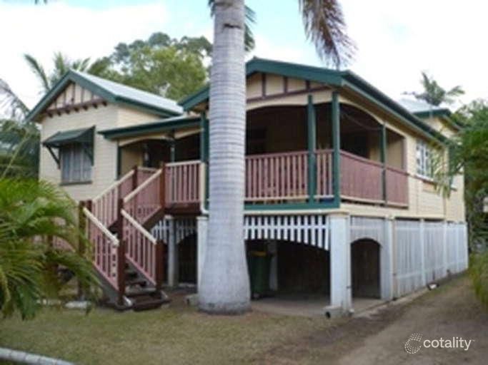 66 Norris St, Hermit Park, QLD 4812