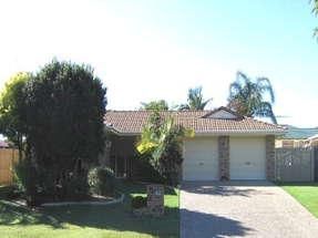 10 Mackerel St, Sandstone Point, QLD 4511