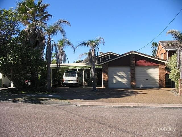 43 Hutton Rd, The Entrance North, NSW 2261