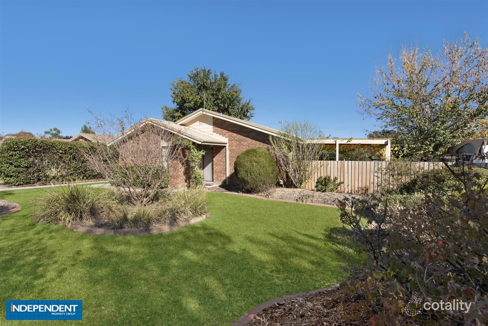 8 Durham Pl, Chisholm, ACT 2905