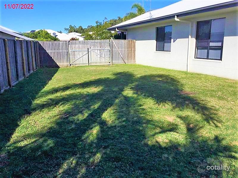 79 Bilbao Pl, Bushland Beach, QLD 4818