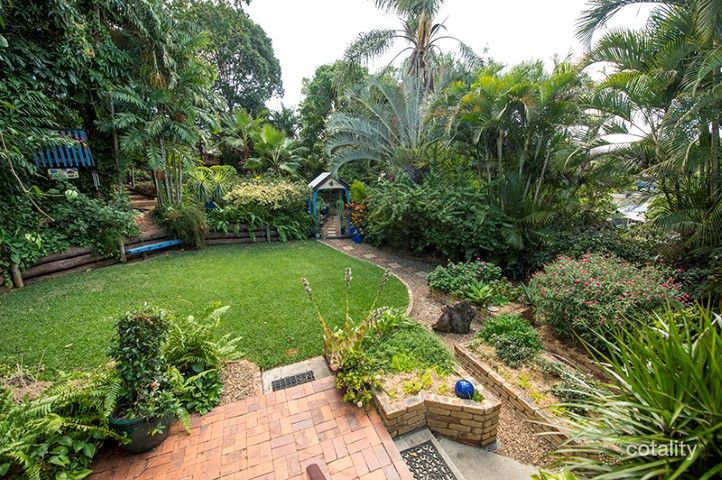 8 Hunter St, West Gladstone, QLD 4680