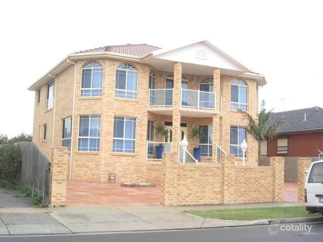 7 William Ave, Dandenong, VIC 3175