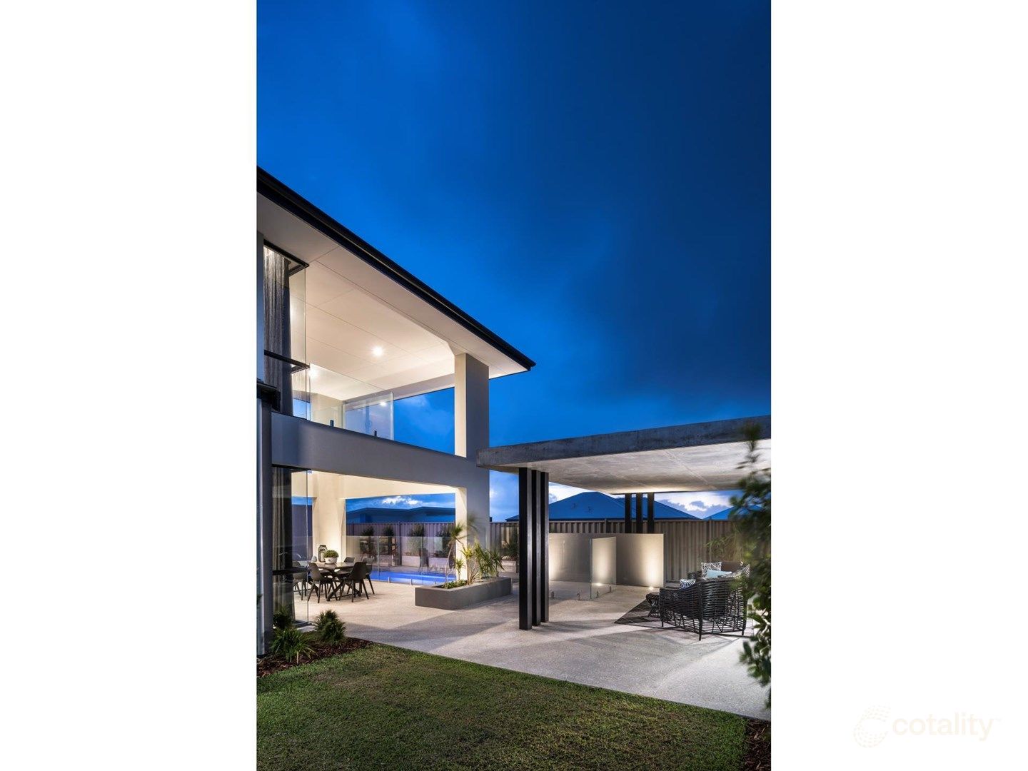 56 Venice Ent, Iluka, WA 6028