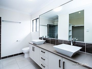 2/12 Kierra Dr, Andergrove, QLD 4740