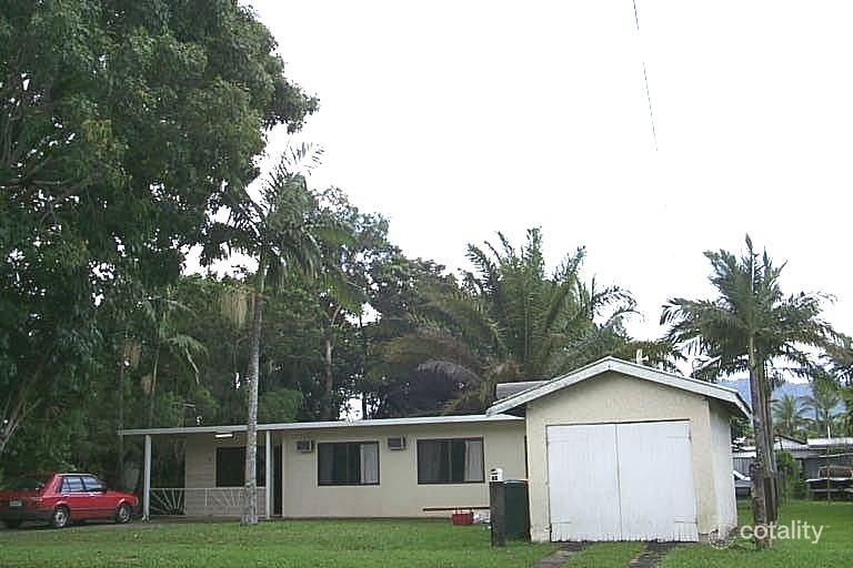 24 Miles St, Manoora, QLD 4870