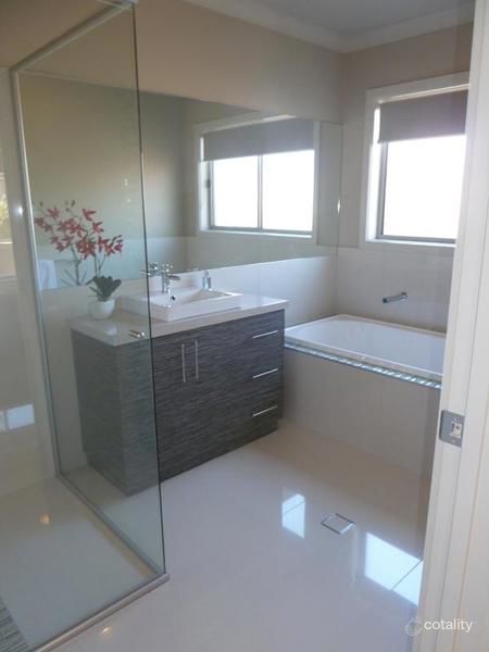 3 Pem Cove, Leneva, VIC 3691