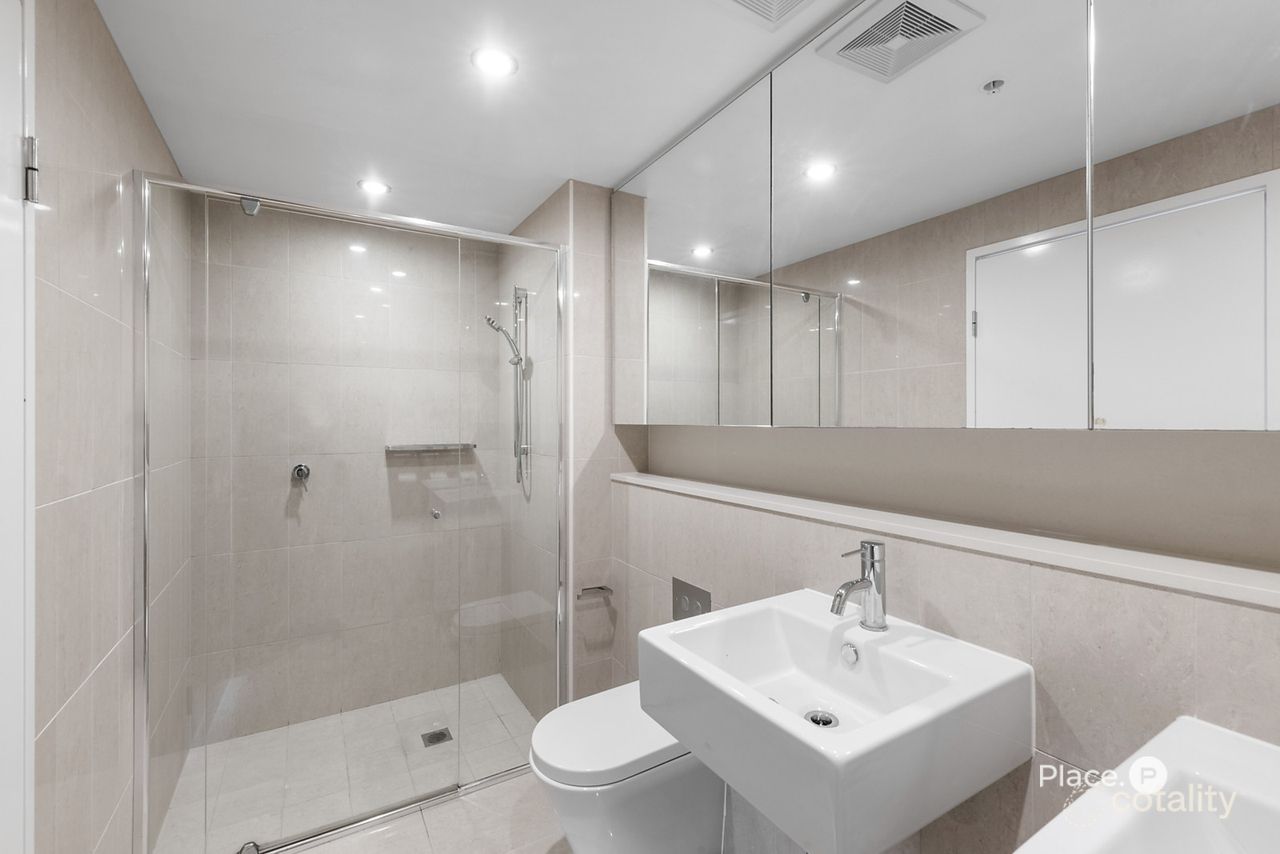 4148/37c Harbour Rd, Hamilton, QLD 4007