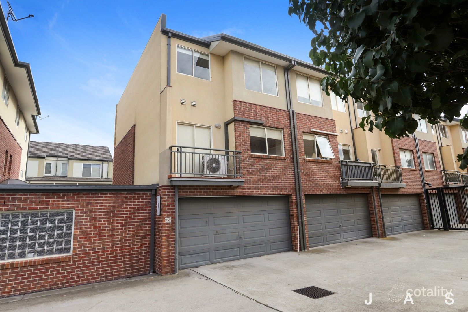 1 Cavalry Cct, Maribyrnong, VIC 3032