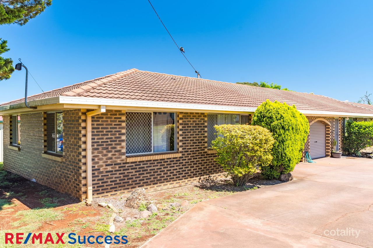 1/27 Gipps St, Drayton, QLD 4350