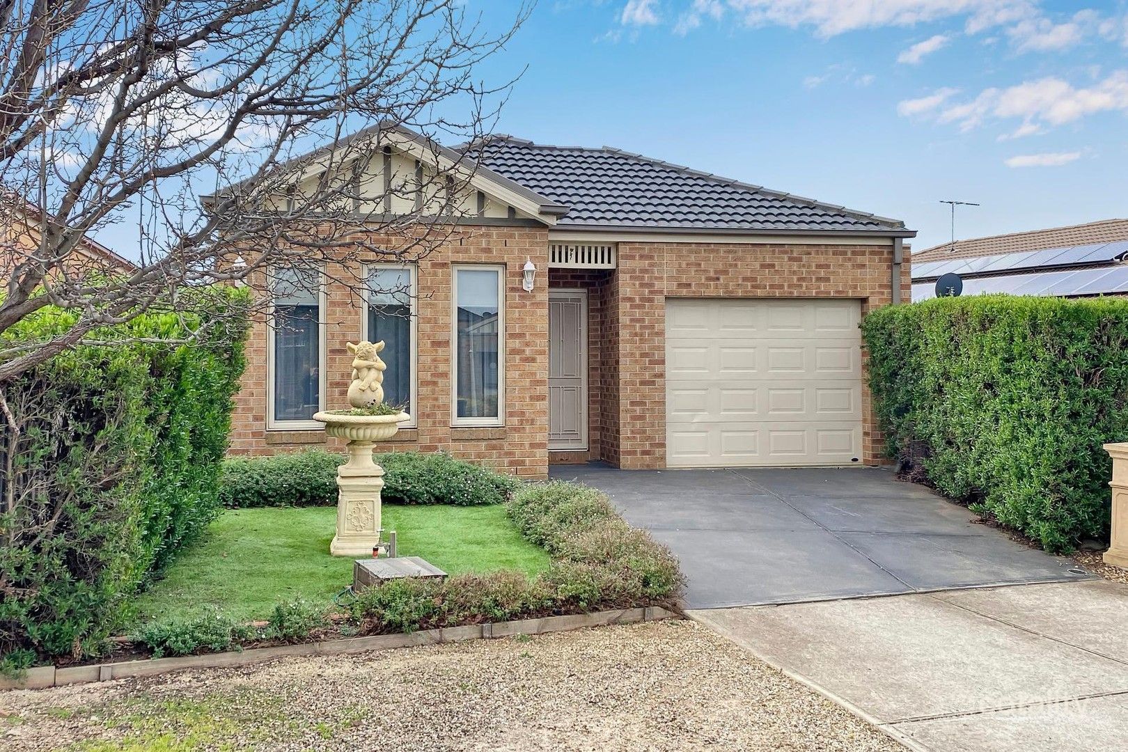 2/10 Drysdale Pl, Brookfield, VIC 3338