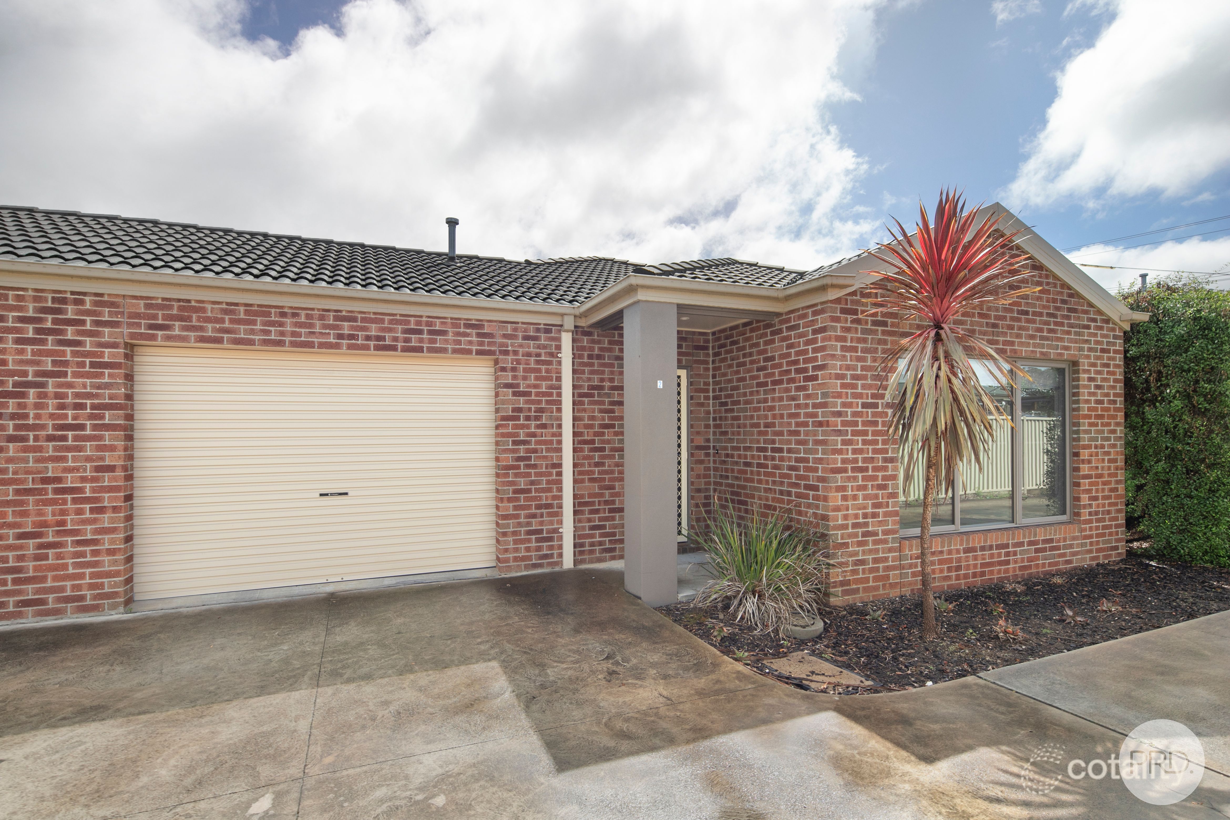 2/4 Morgan St, Sebastopol, VIC 3356