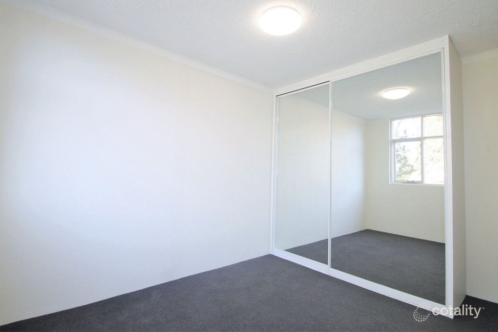 4/14 Pittwater Rd, Gladesville, NSW 2111