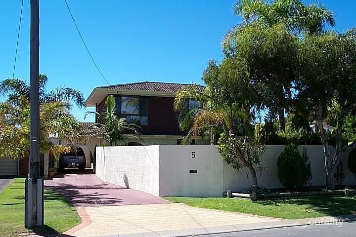 5 Benan St, Kallaroo, WA 6025