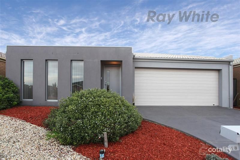 48 Lindsay Gdns, Point Cook, VIC 3030