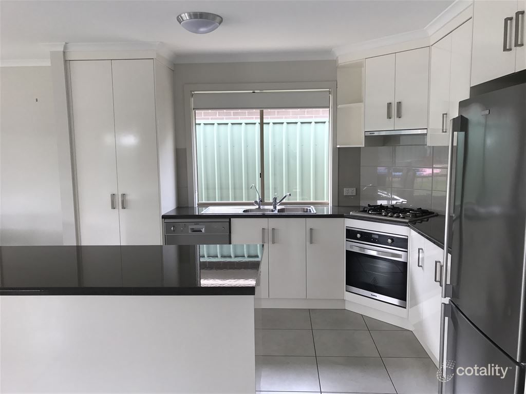 45 Brooklyn Dr, Hallett Cove, SA 5158