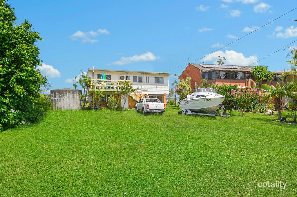 22 Shoreline Dr, North Shore, NSW 2444