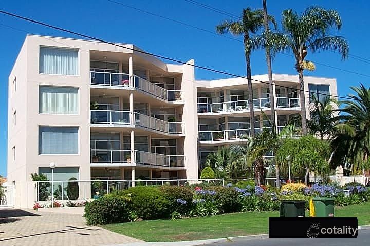 2/232 Burke Dr, Attadale, WA 6156