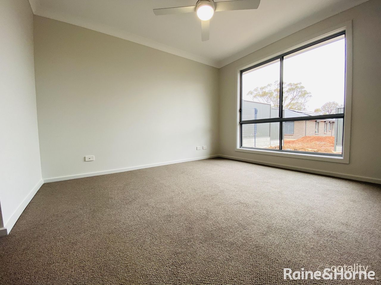 13 Wolsten Dr, Blakeview, SA 5114