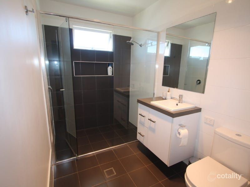 228 Stanley Rd, Carina, QLD 4152