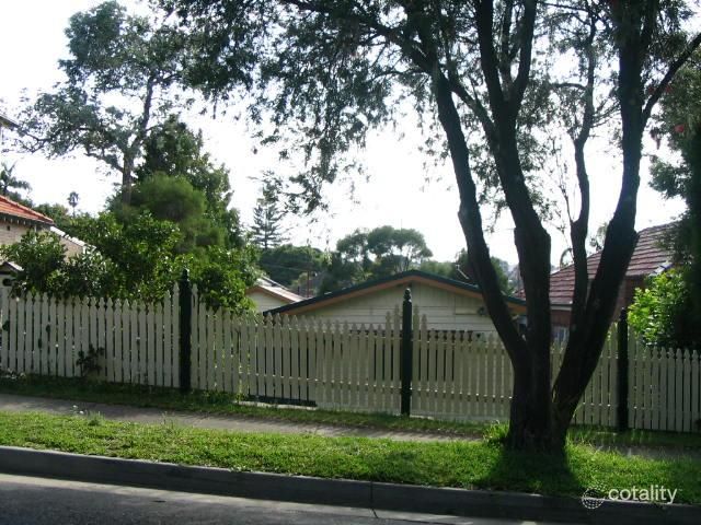 8 Holland Ave, Rockdale, NSW 2216