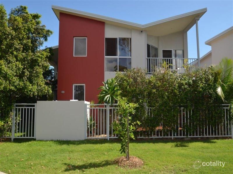 2/6 Comore Dr, Varsity Lakes, QLD 4227