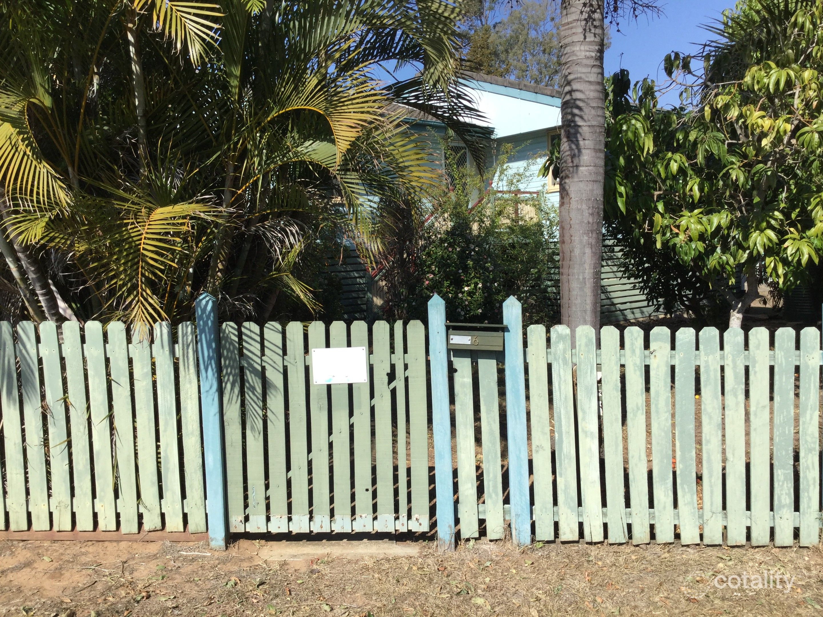 6 Leonard St, Leichhardt, QLD 4305