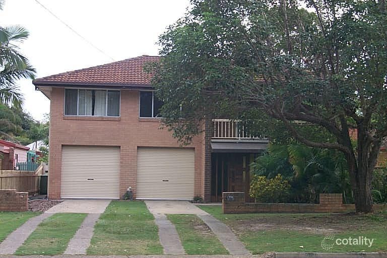 24 Sunnyside Rd, Scarborough, QLD 4020