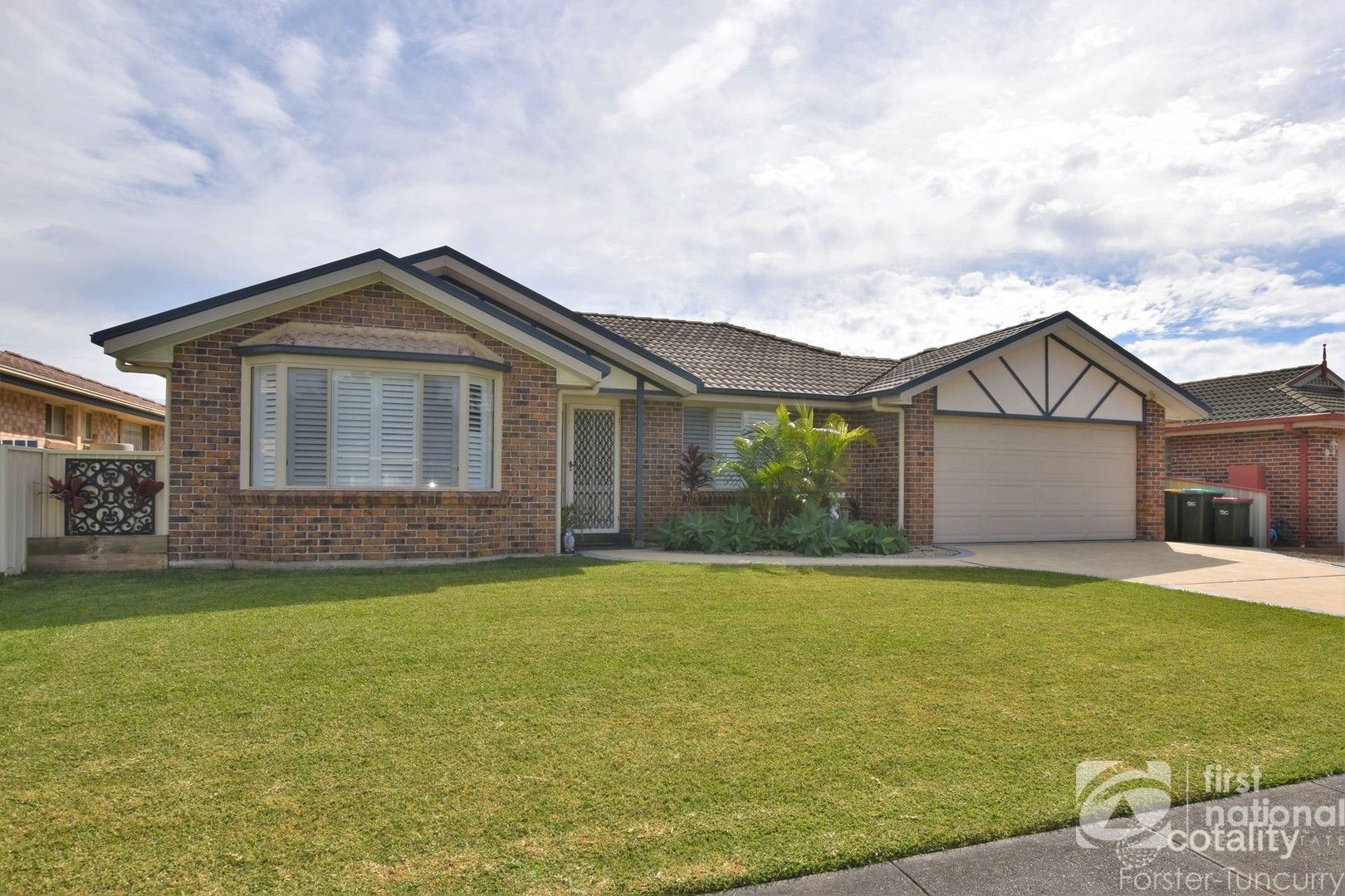 89 Myall Dr, Forster, NSW 2428