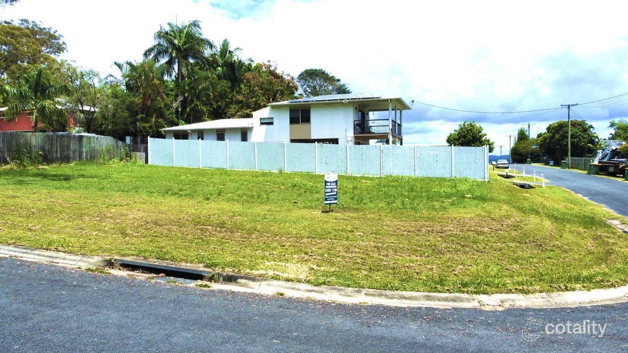 2 Panorama Ave, Russell Island, QLD 4184
