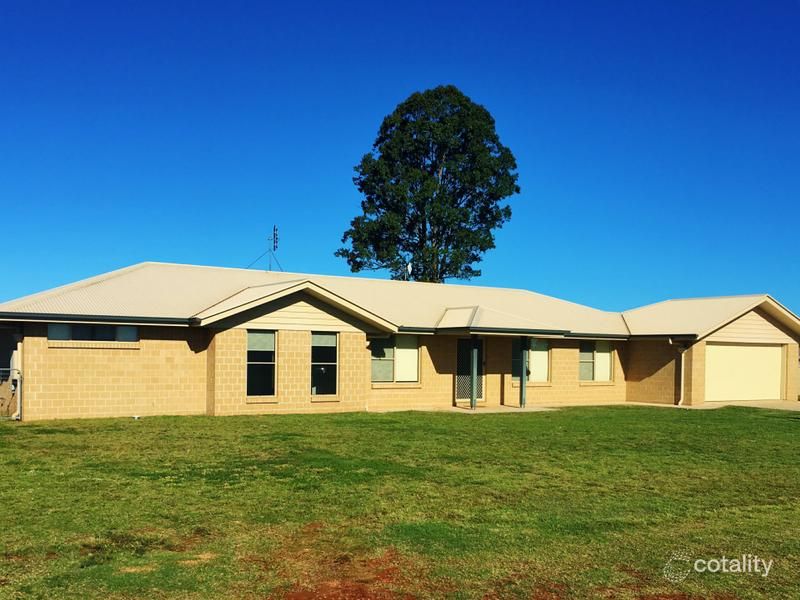 77 Rosella Pde, Kingaroy, QLD 4610